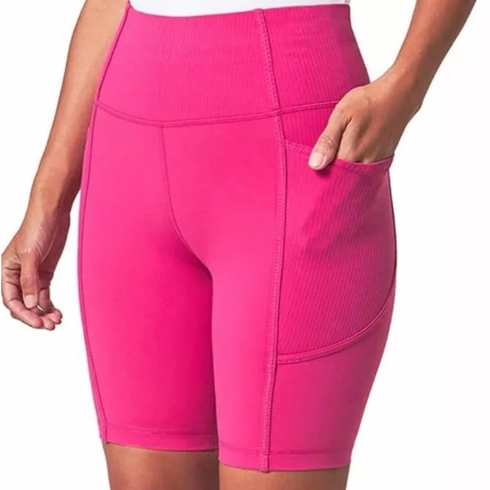 Mondetta Women's High Waist Biker Ribbed Shorts M